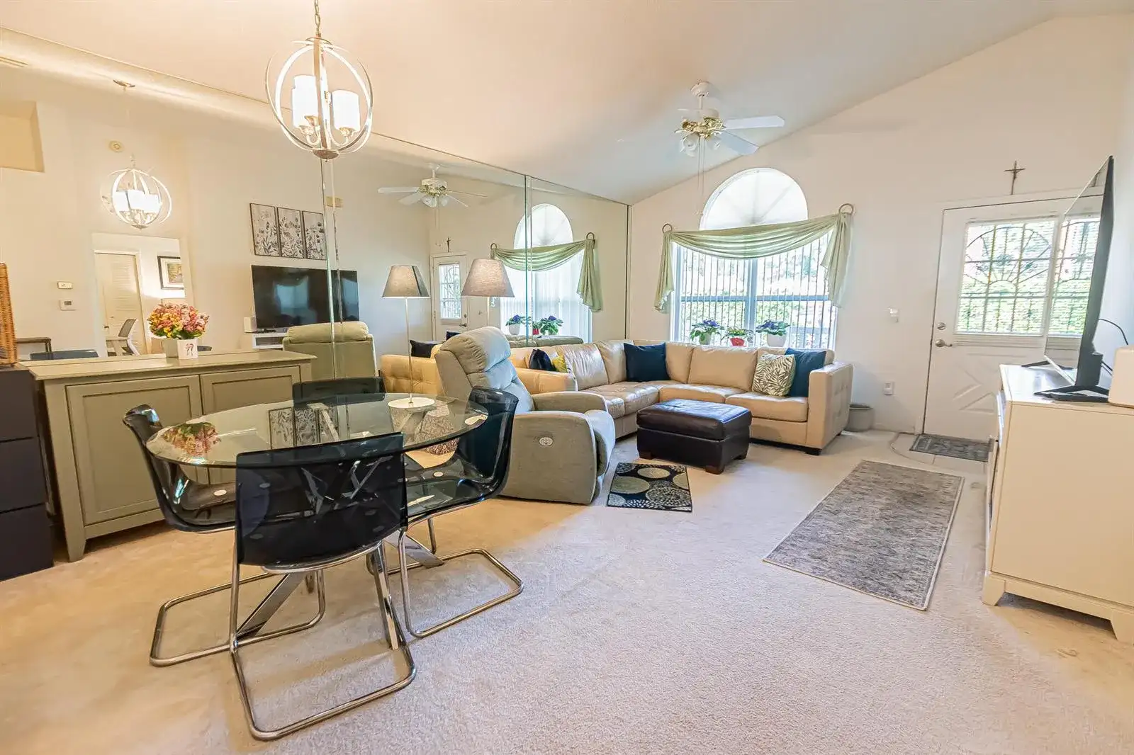 695 NW San Remo Circle, Port St. Lucie FL 34986 photo 5