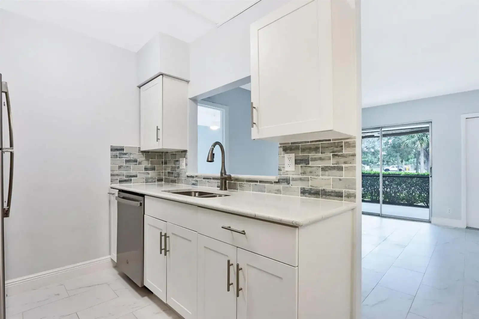 6313 Chasewood Drive # B, Jupiter FL 33458 photo 2