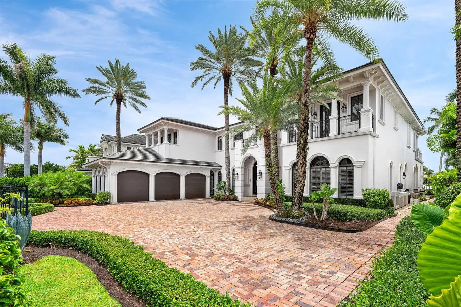 450 S Maya Palm Drive, Boca Raton FL 33432 photo 4