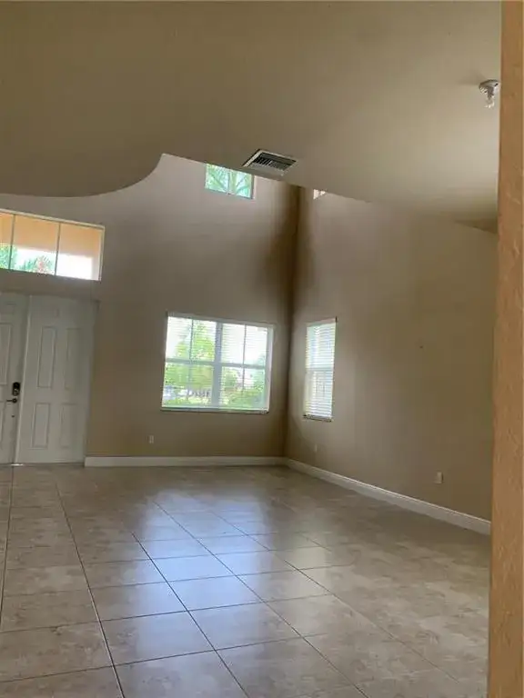 9860 Blue Isle Bay, Parkland FL 33076 photo 3