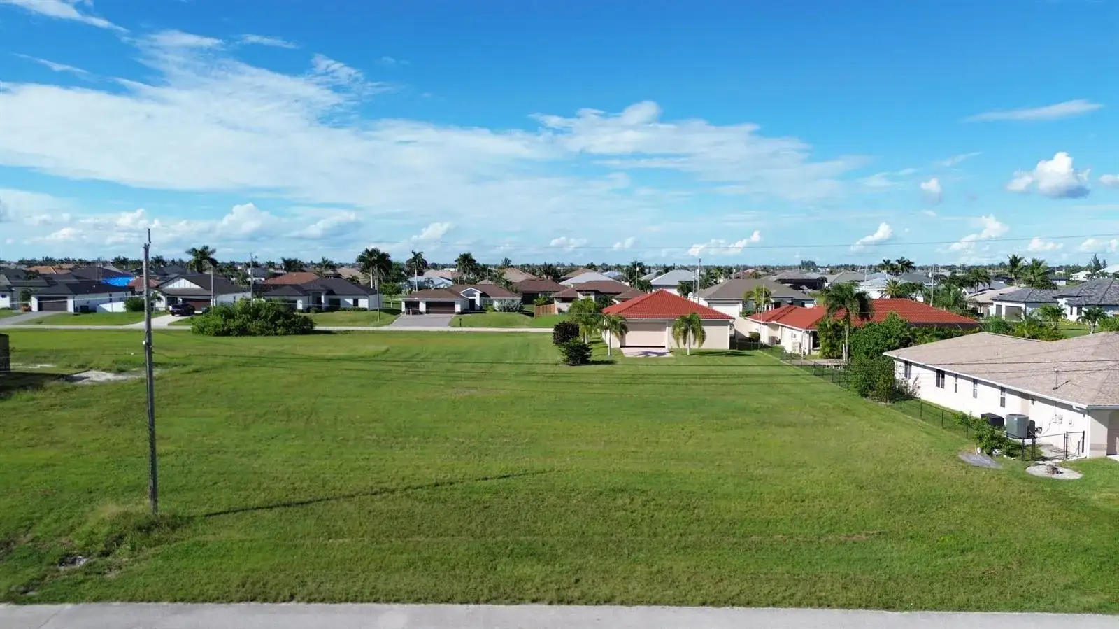 3325 NW 8th Terrace, Cape Coral FL 33993 photo 4