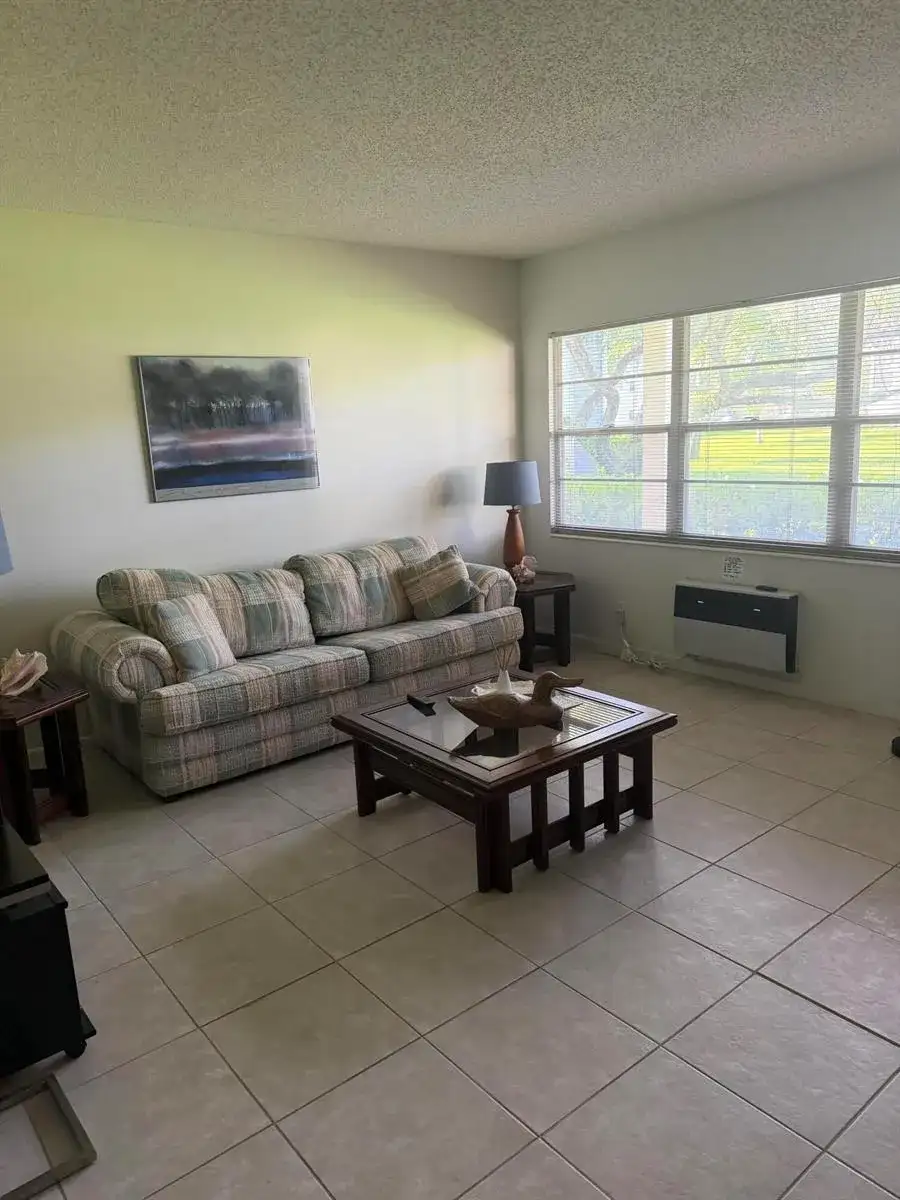 469 Mansfield L # L, Boca Raton FL 33434 photo 2