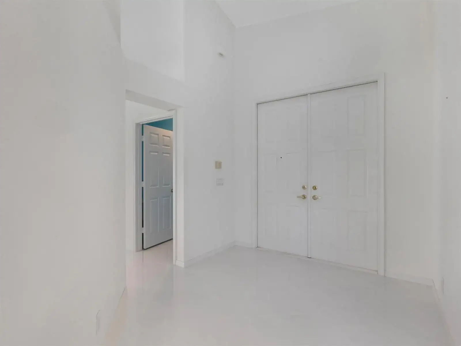 5279 Brookview Drive, Boynton Beach FL 33437 photo 4