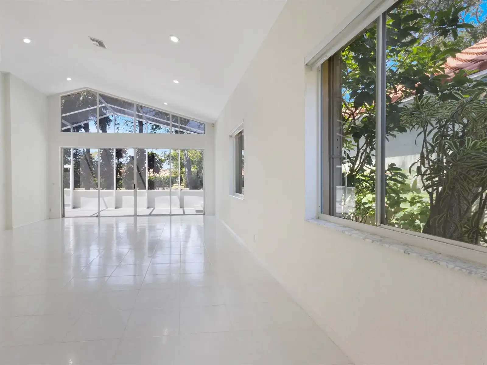 5279 Brookview Drive, Boynton Beach FL 33437 photo 5