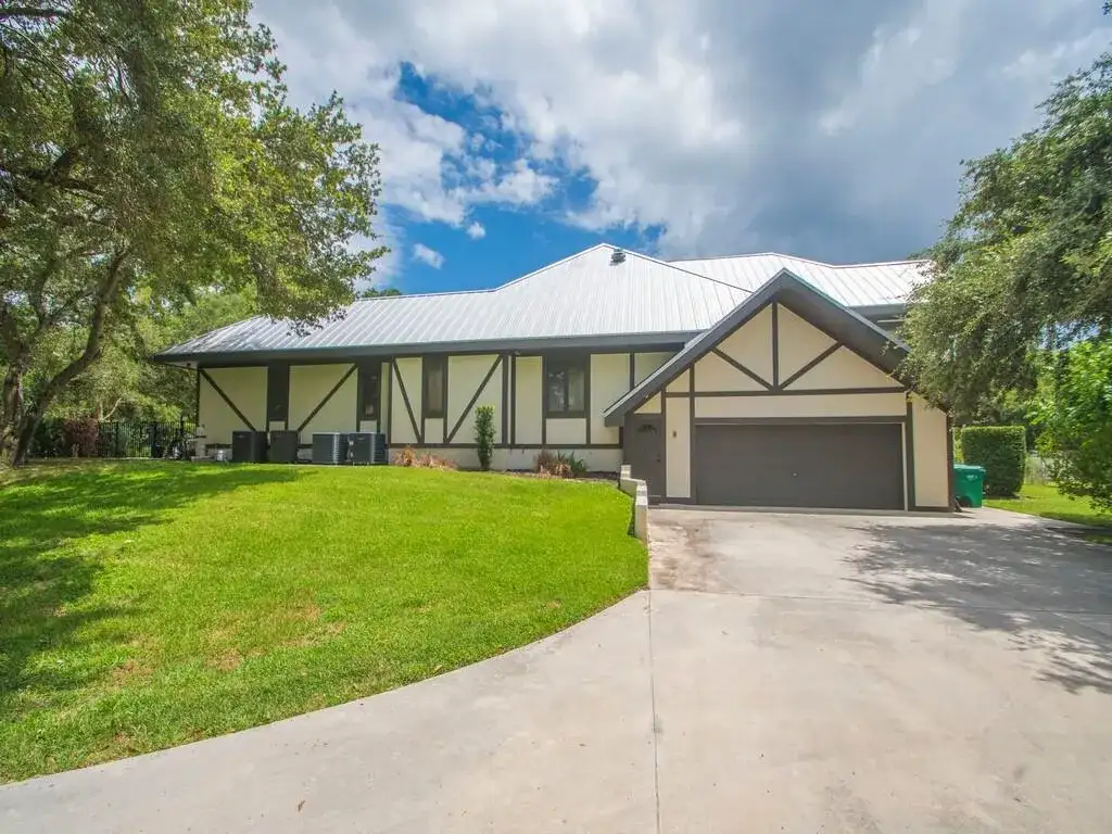 8311 Indrio Road, Fort Pierce FL 34951 photo 5