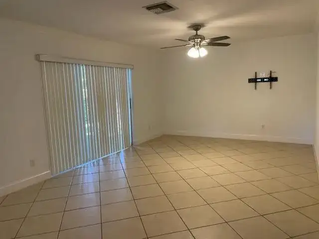 1979 Juno Road, North Palm Beach FL 33408 photo 3