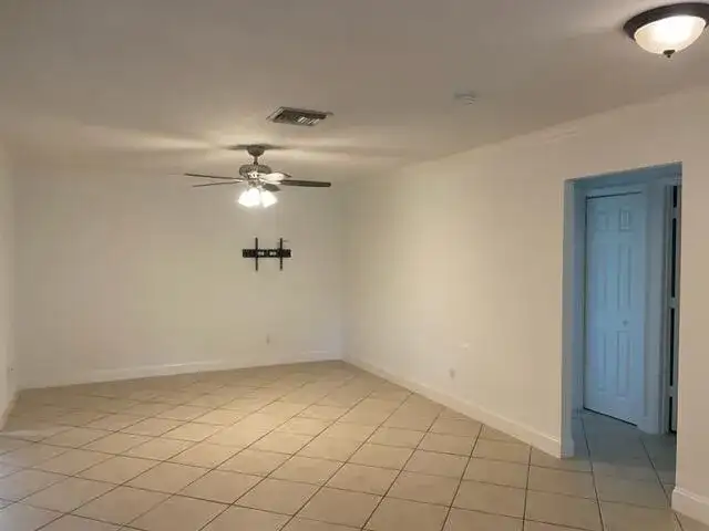 1979 Juno Road, North Palm Beach FL 33408 photo 4