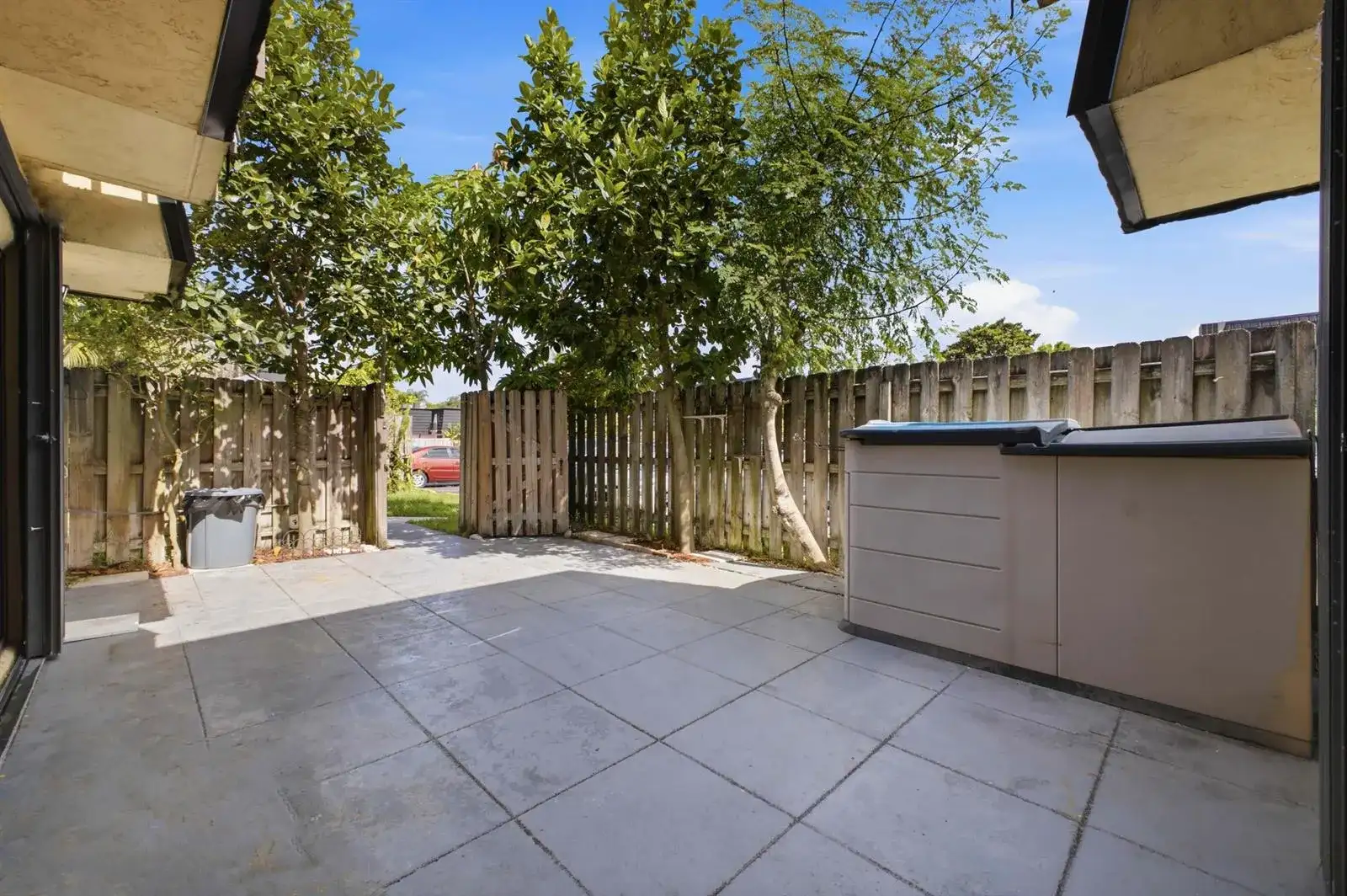 105 Woodland Road, Palm Springs FL 33461 photo 5