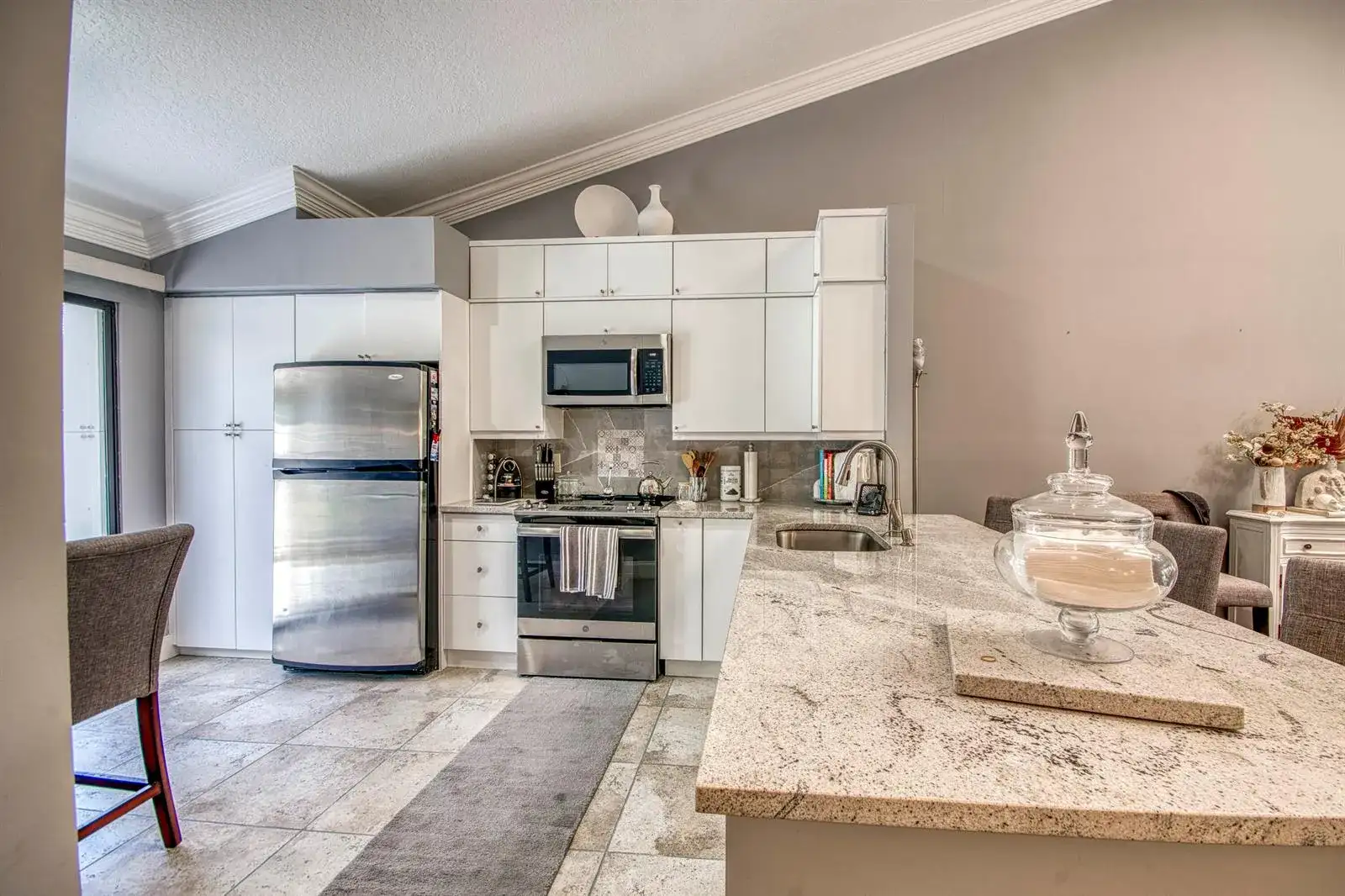 109 Landings Boulevard, FL 33413 photo 4
