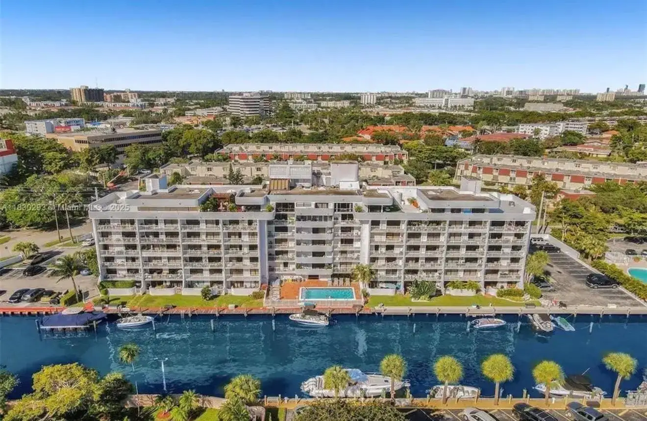 1650 NE 115th Street # 103, Miami FL 33181 photo 3