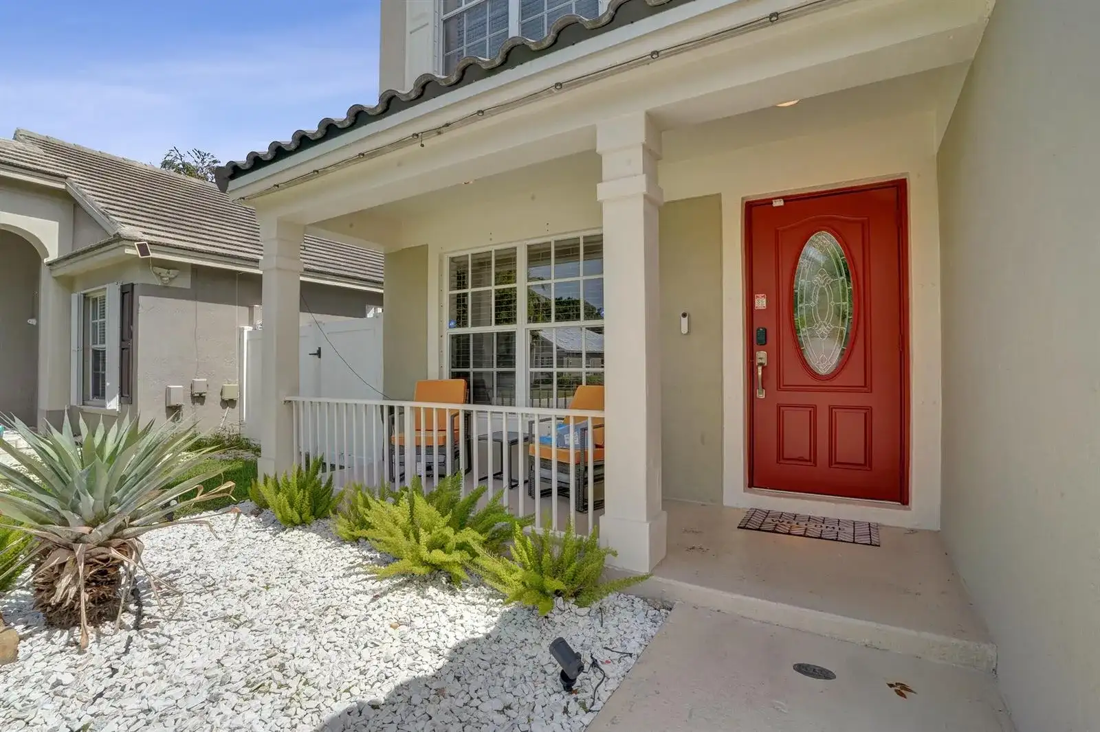 5884 N Plum Bay Parkway, Tamarac FL 33321 photo 2