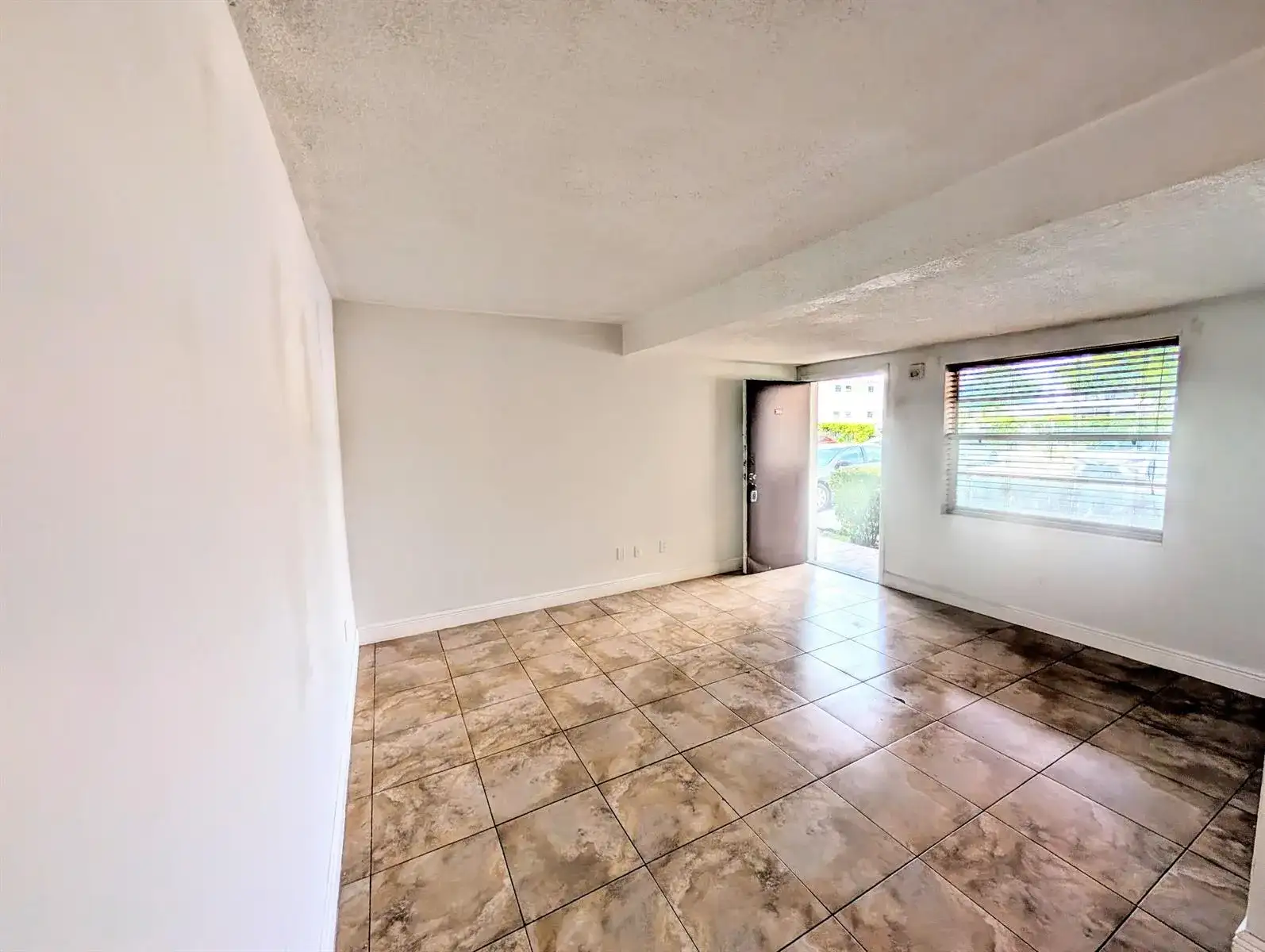680 Miller Drive # W103, Miami Springs FL 33166 photo 5