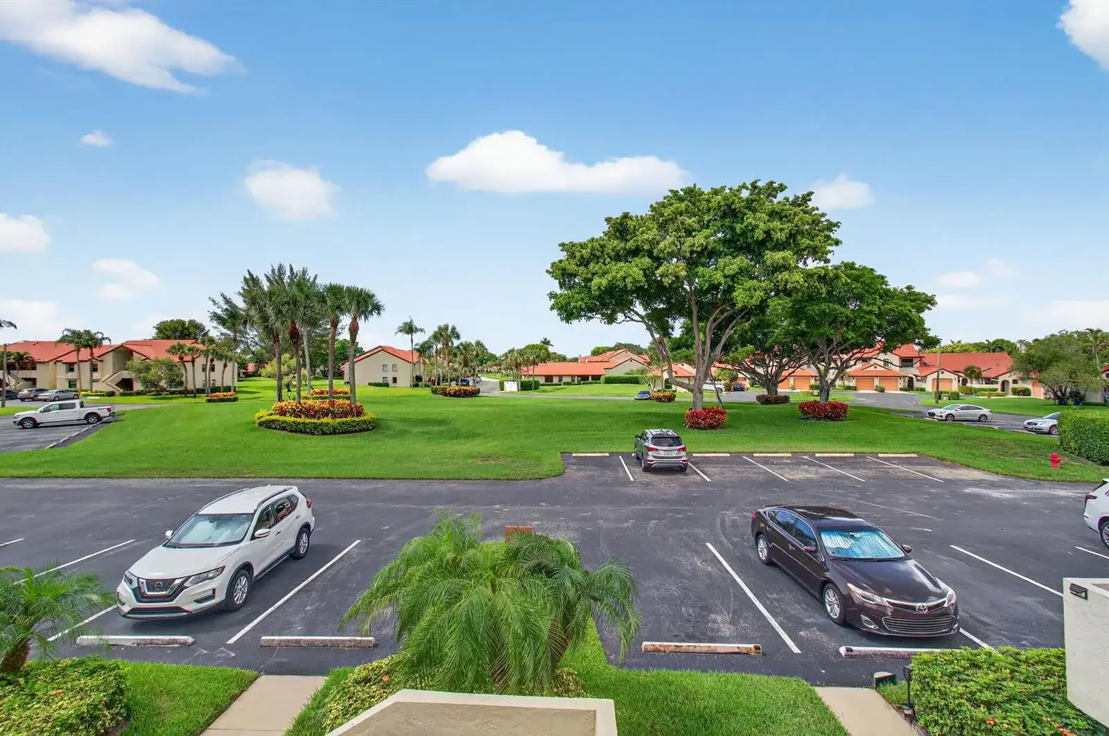 5947 Parkwalk Drive, Boynton Beach FL 33472 photo 3