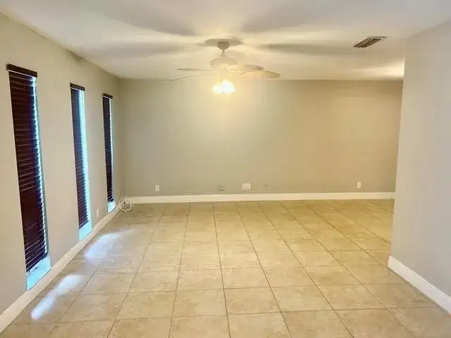 12758 Guilford Circle, Wellington FL 33414 photo 5