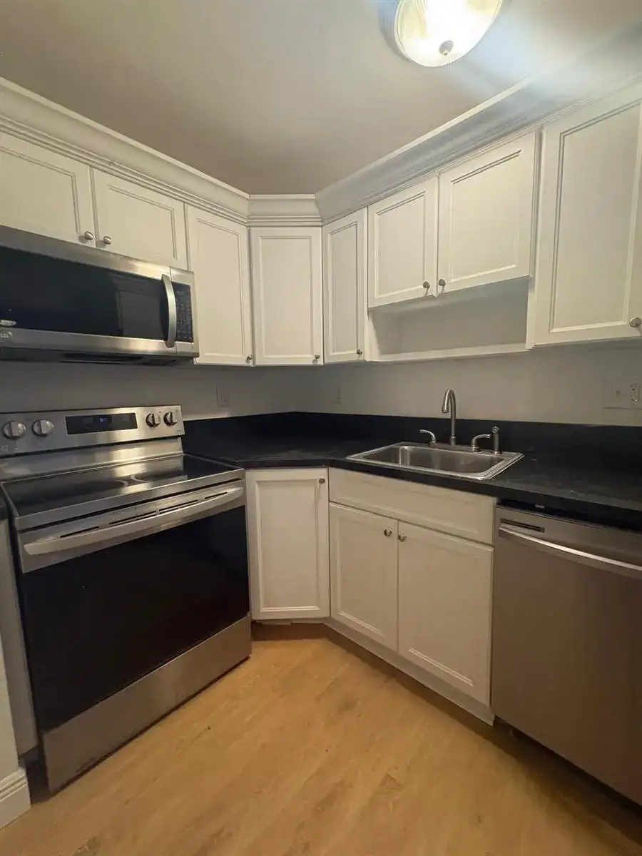 5861 NW 16th Place # 312, Sunrise FL 33313 photo 3