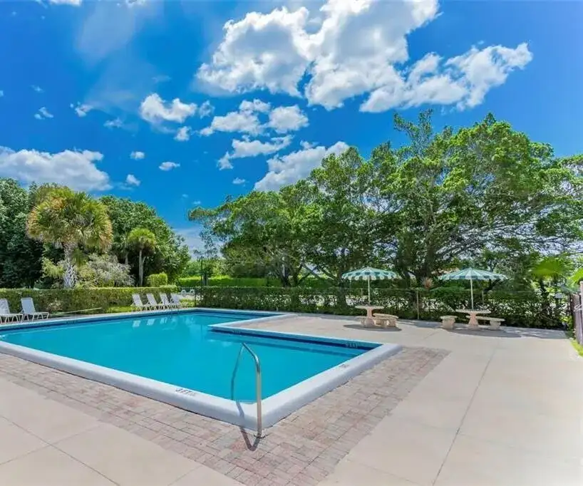 454 Lakeview Drive # 1, Weston FL 33326 photo 2