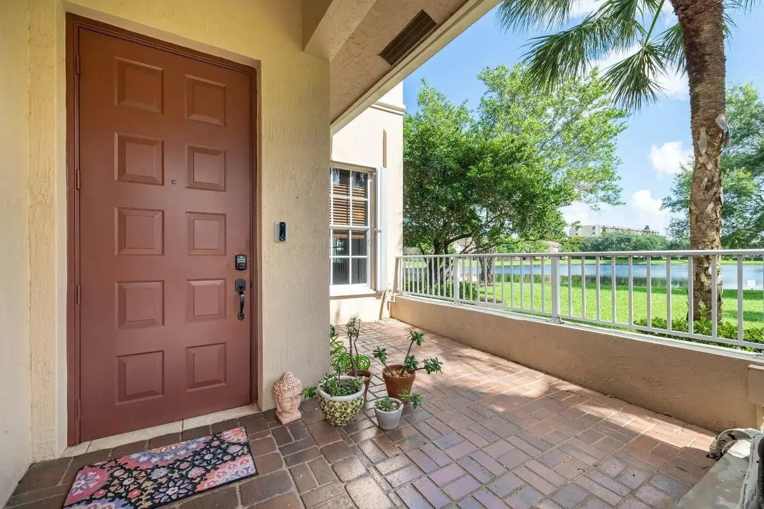 3501 Lakeside Drive, Davie FL 33328 photo 4