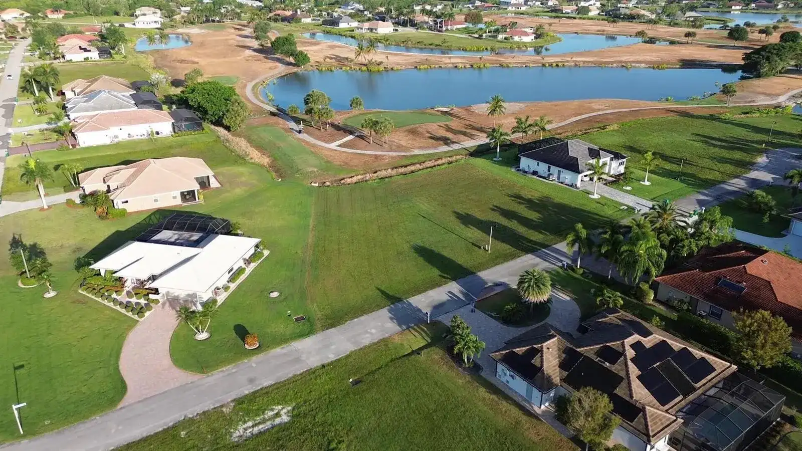 18001 Bluewater Drive, Naples FL 34114 photo 3