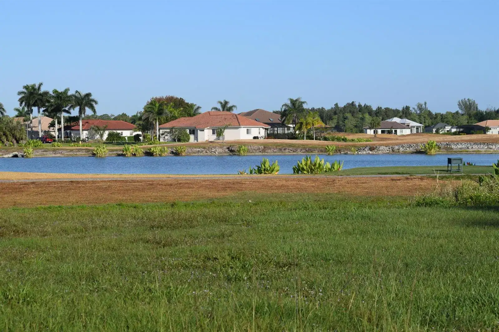 18001 Bluewater Drive, Naples FL 34114 photo 4