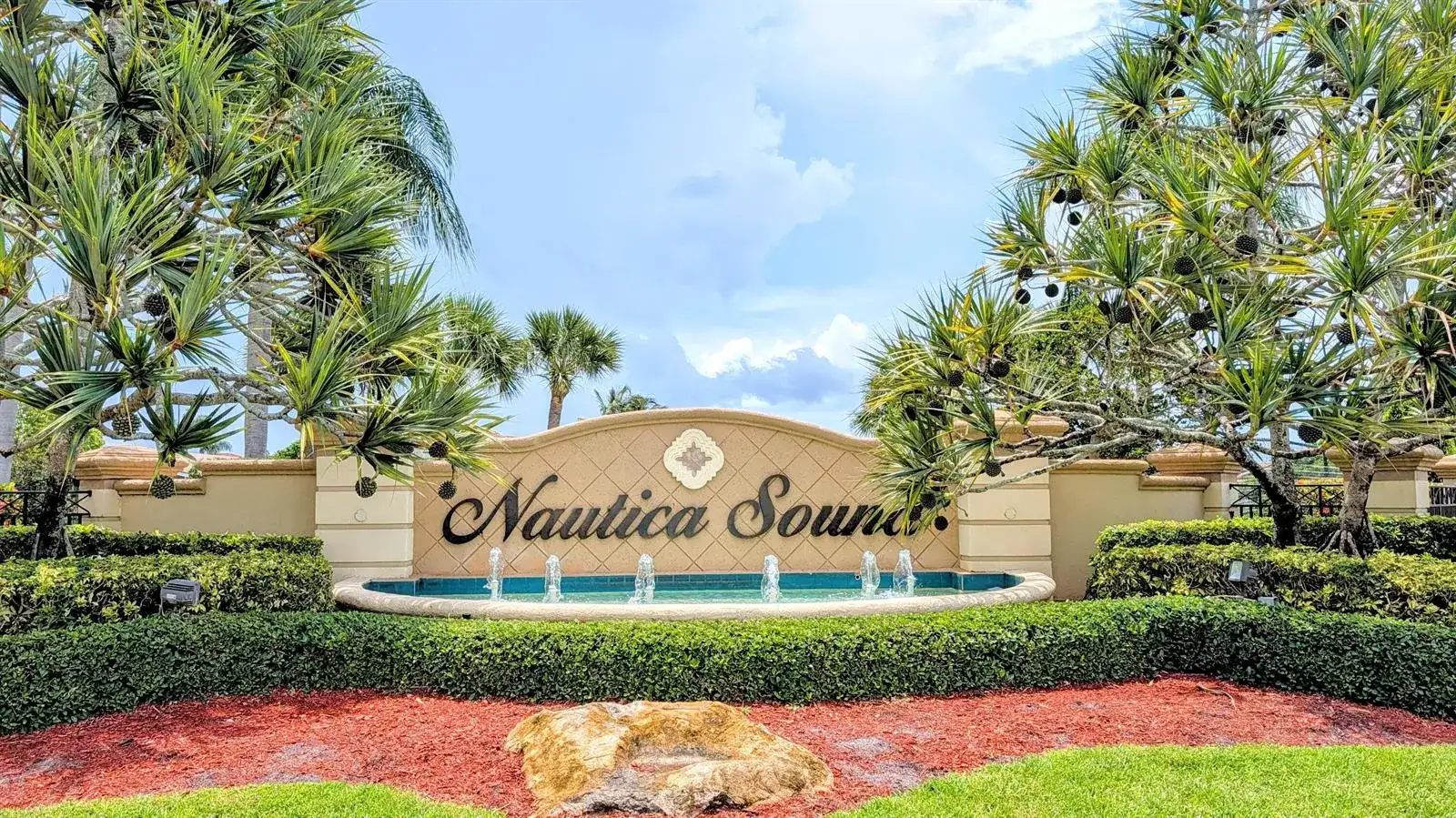 3576 Stratton Lane, Boynton Beach FL 33436 photo 3