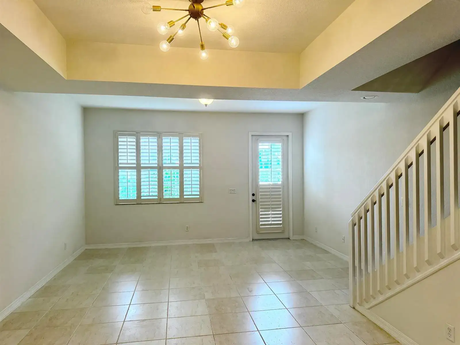 902 S Federal Highway # 6, FL 33460 photo 4