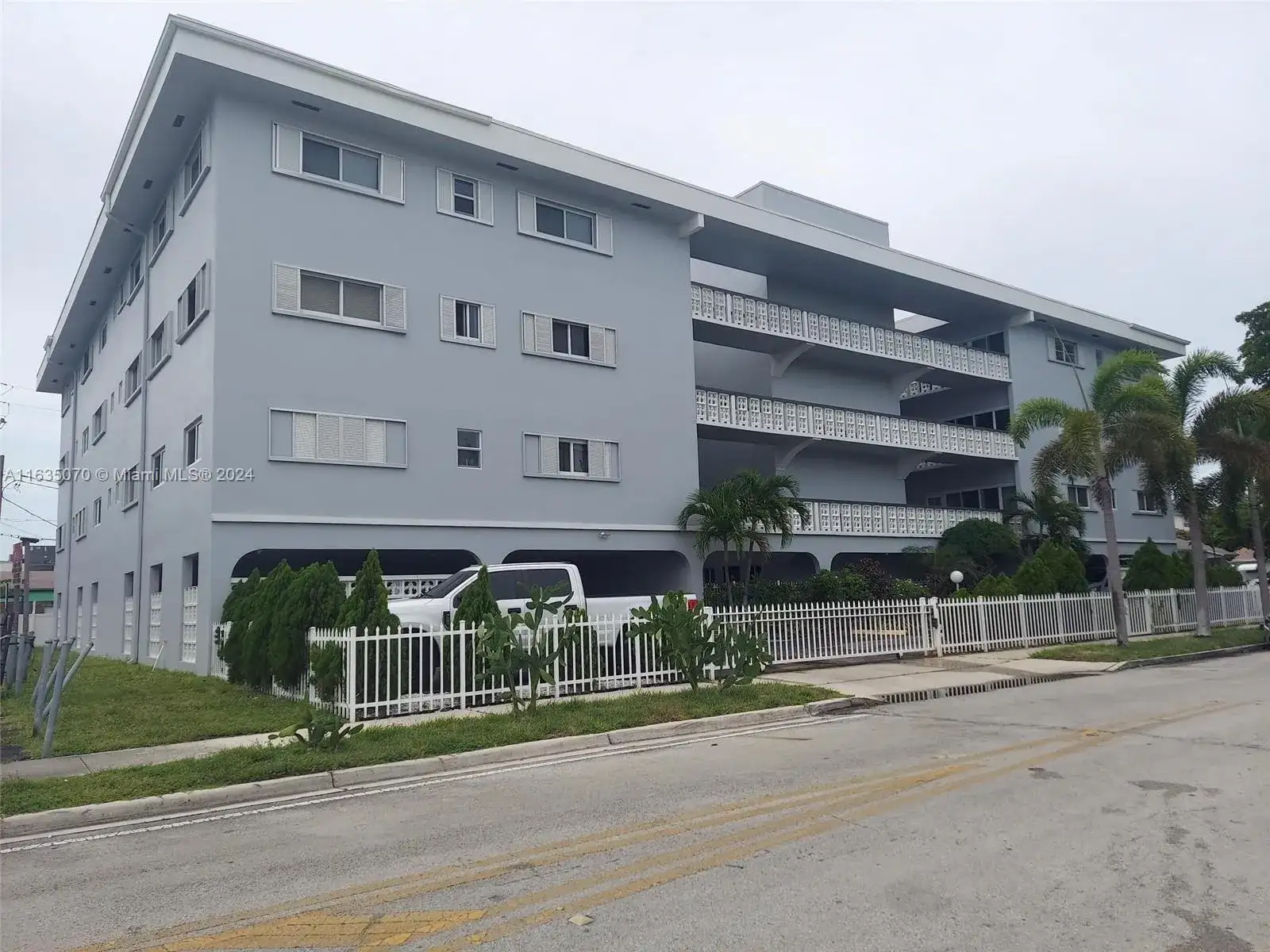 1818 Rodman Street # 2c, Hollywood FL 33020 photo 2