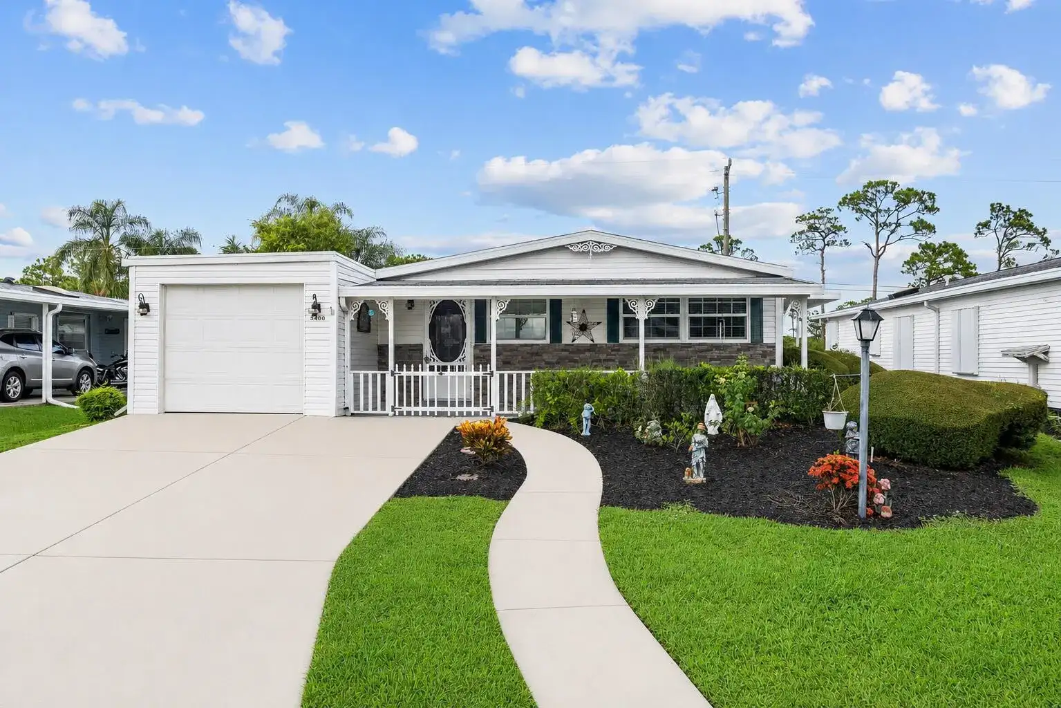 8400 Gallberry Circle, Port St. Lucie FL 34952 photo 2