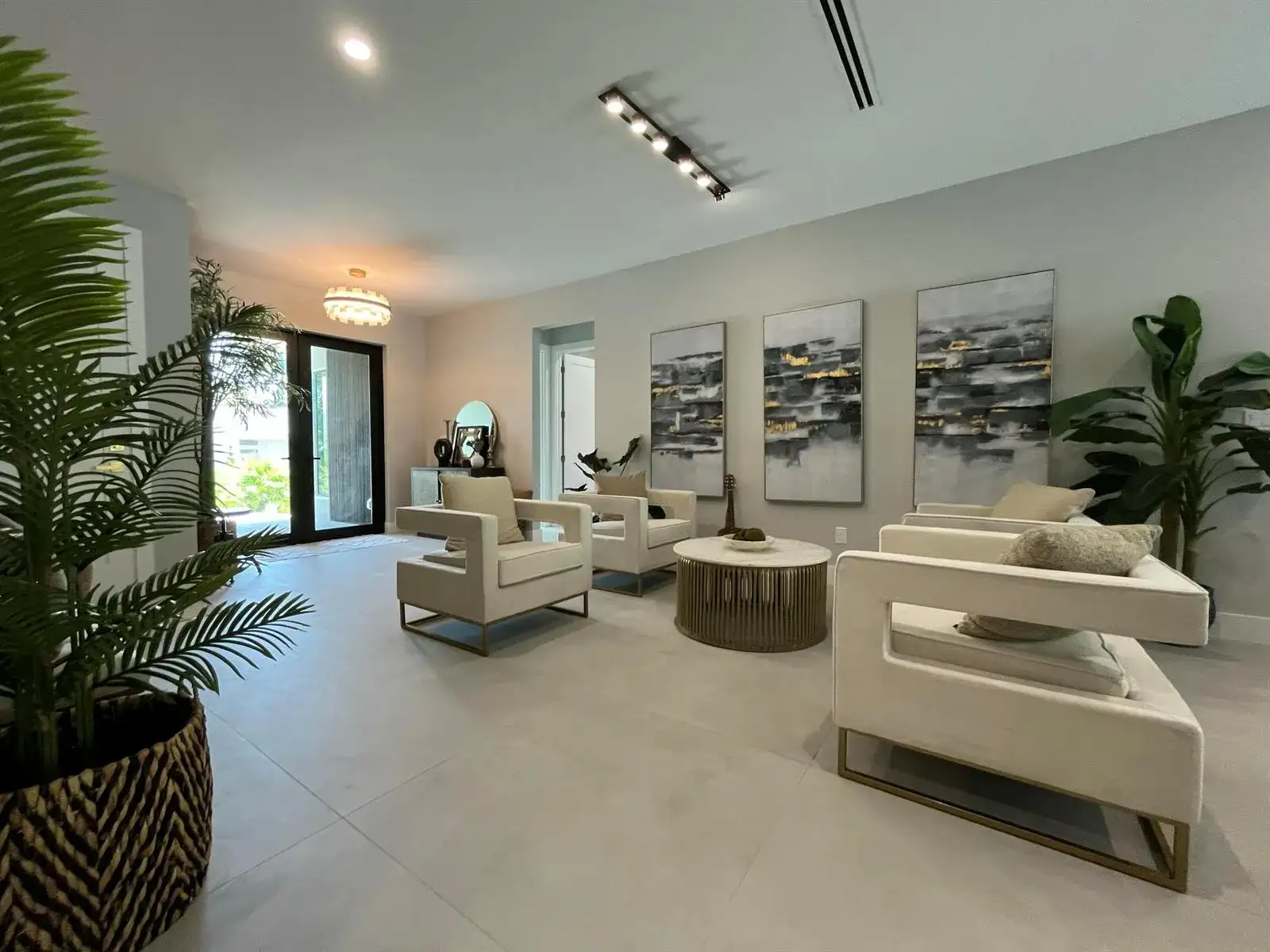 1533 NE 16th Avenue, Fort Lauderdale FL 33304 photo 4