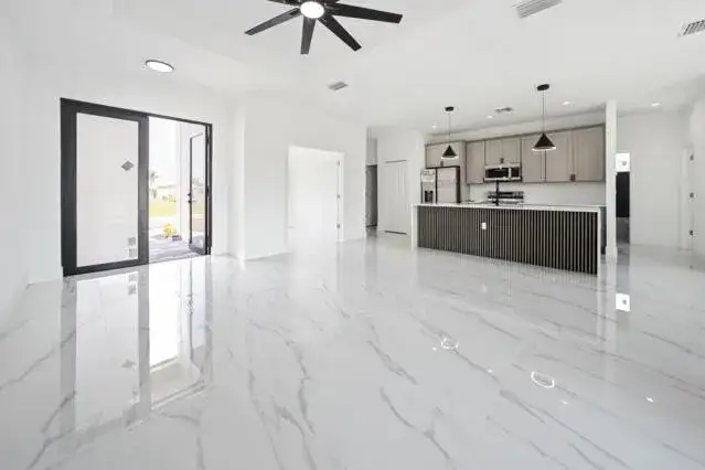 2511 NW 7th Street, Cape Coral FL 33993 photo 3