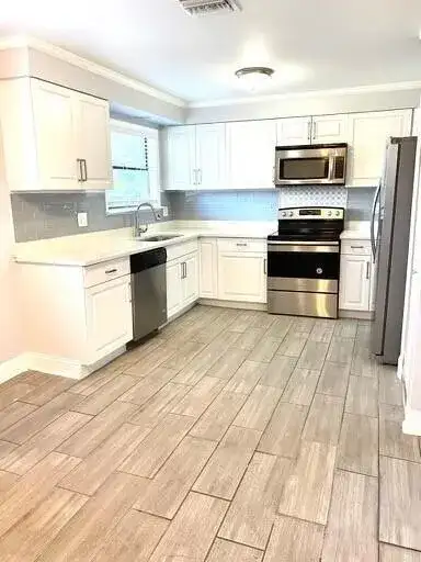 610 SE 2nd Avenue, Delray Beach FL 33483 photo 5