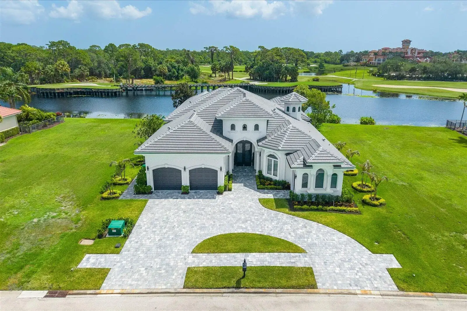 128 SE Rio Angelica, Port St. Lucie FL 34984 photo 2