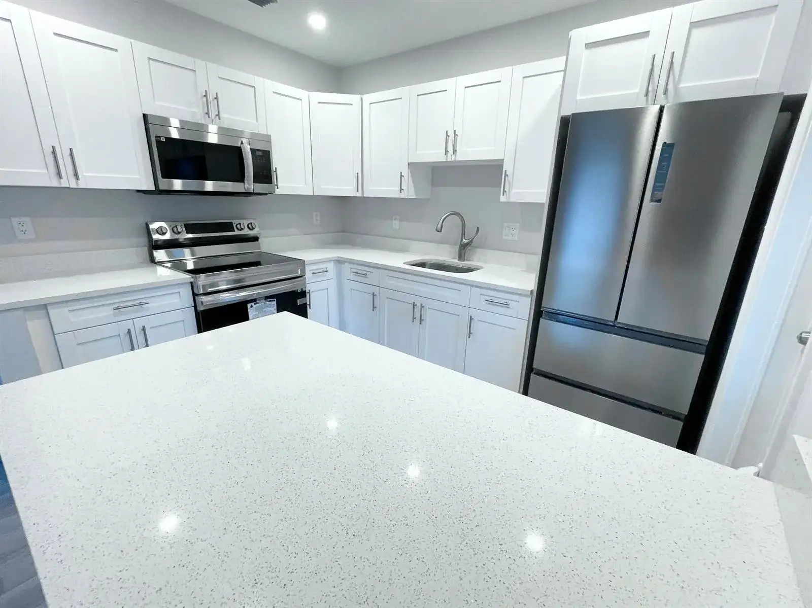 927 N L Street Unit C, FL 33460 photo 4