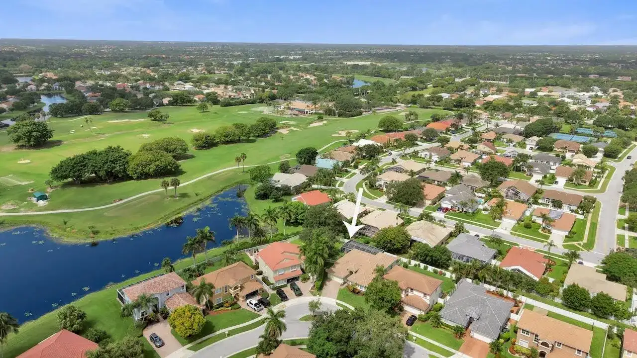 5886 Bay Hill Circle, Lake Worth FL 33463 photo 2