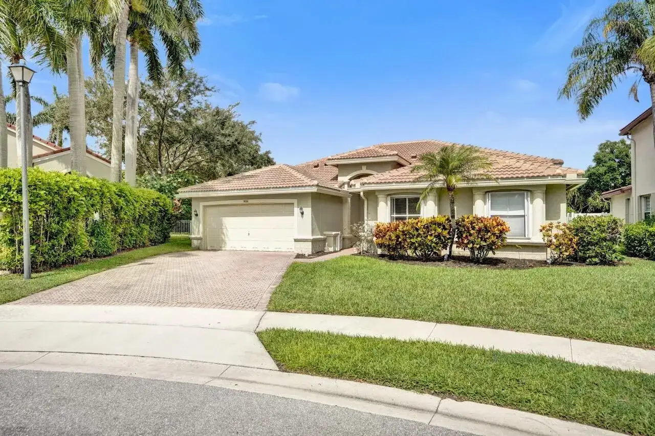 5886 Bay Hill Circle, Lake Worth FL 33463 photo 4