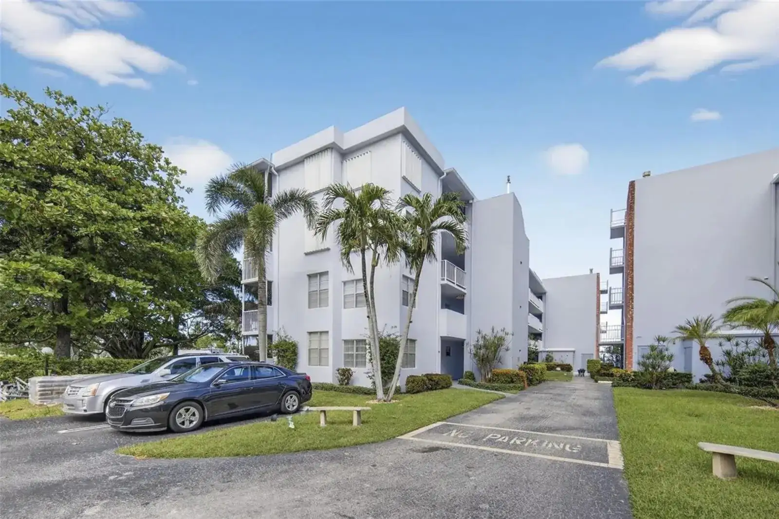 1820 New Palm Way # 306, Boynton Beach FL 33435 photo 2