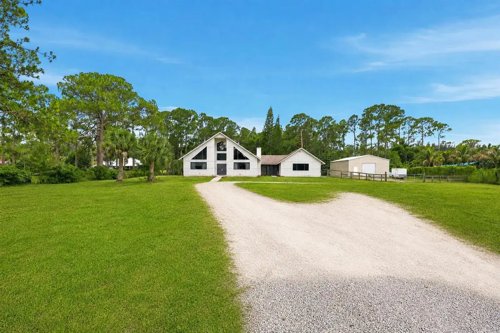 15590 61st Place N, Loxahatchee FL 33470 photo 3