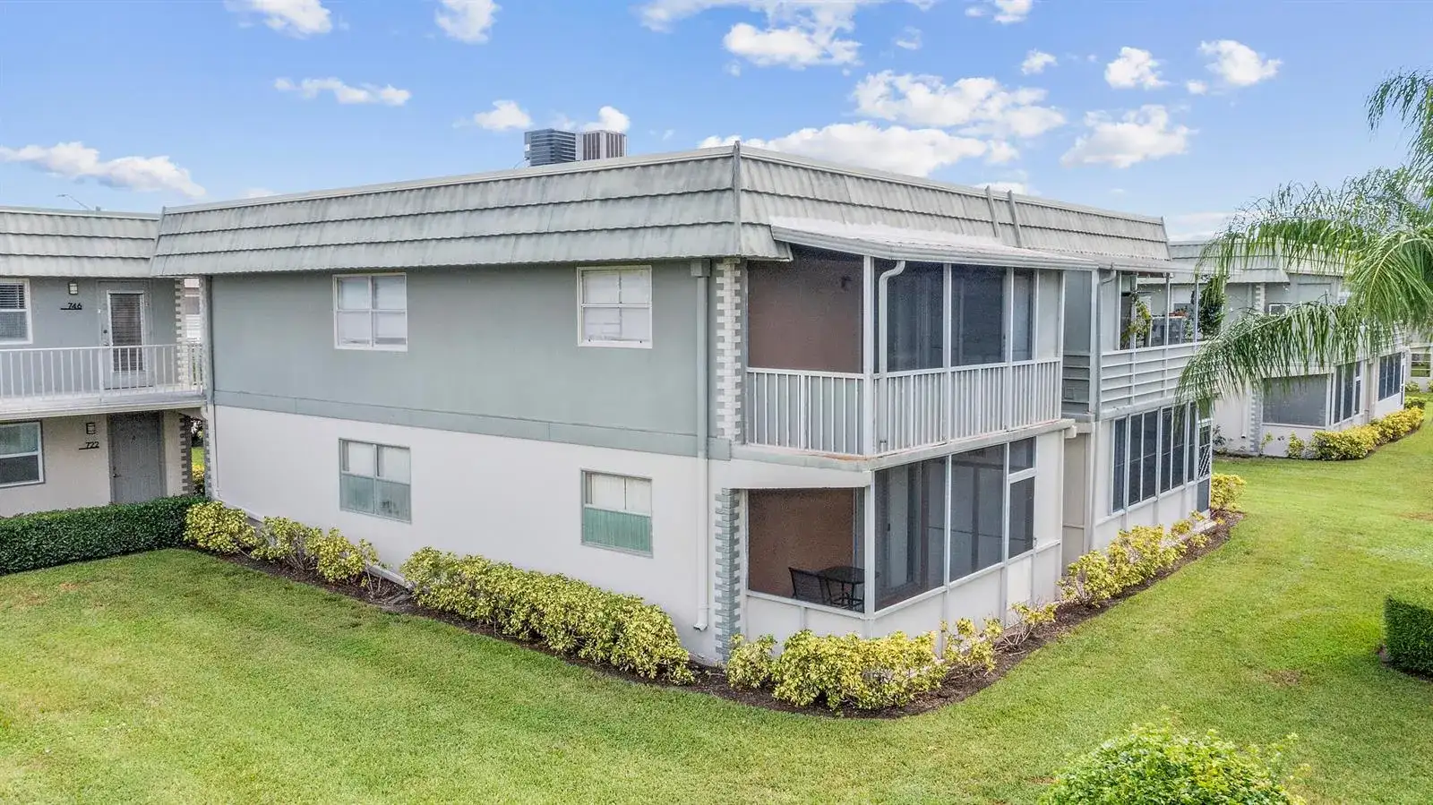 723 Flanders P, Delray Beach FL 33484 photo 4