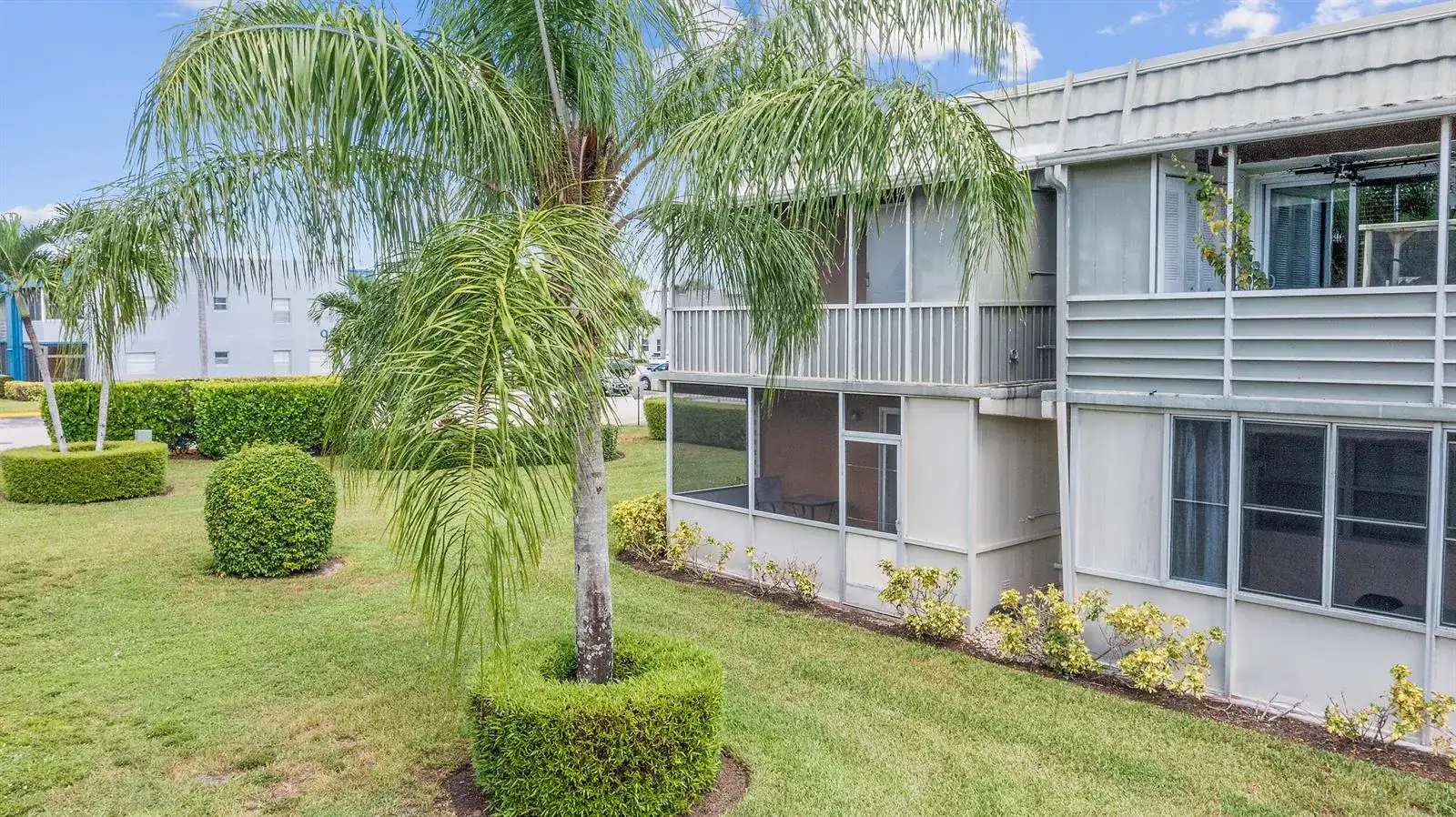 723 Flanders P, Delray Beach FL 33484 photo 5
