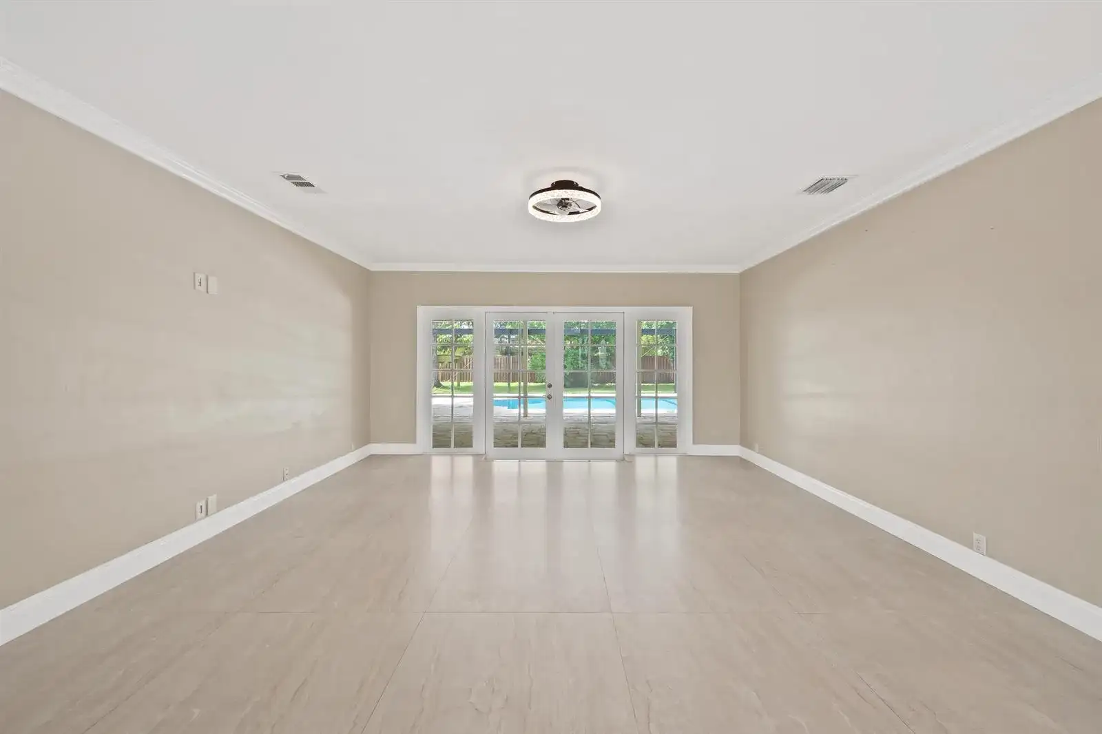 5720 SW 7th Street, Plantation FL 33317 photo 3