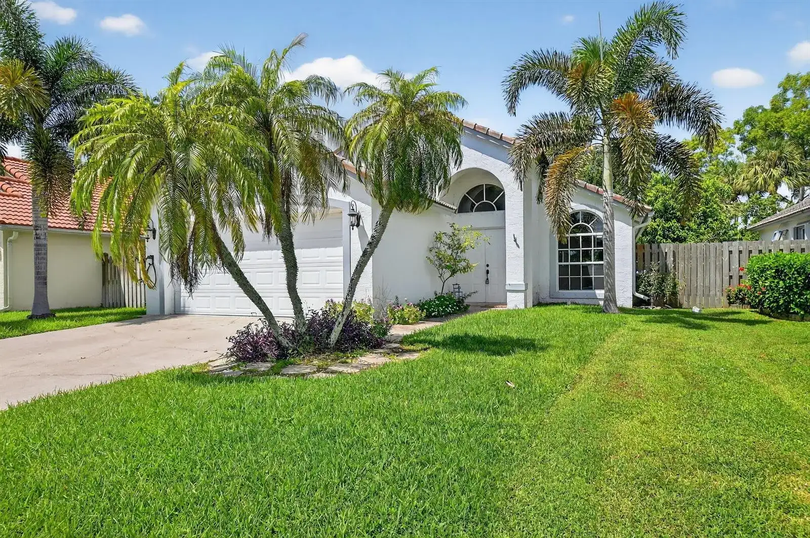 1891 Oak Berry Circle, Wellington FL 33414 photo 3