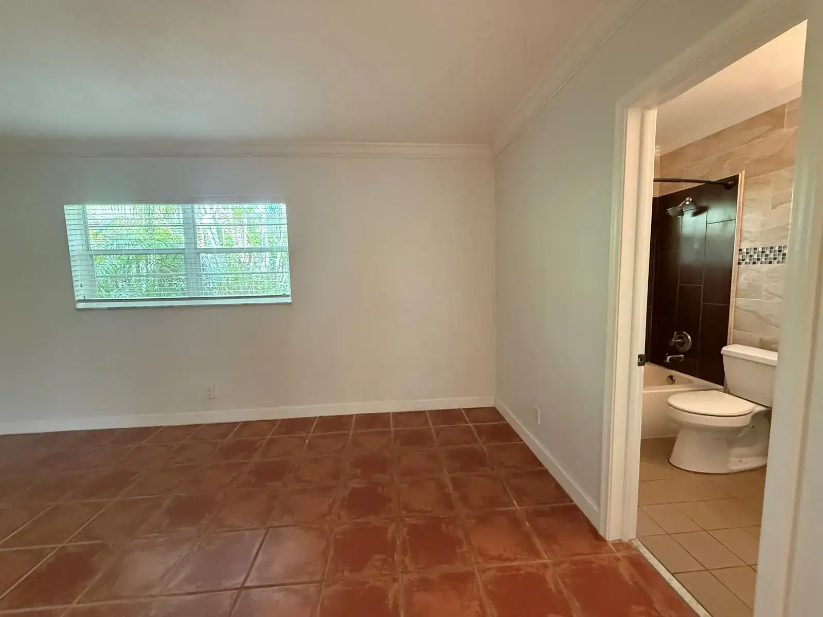 1640 NE 4th Place # 2, Fort Lauderdale FL 33301 photo 5