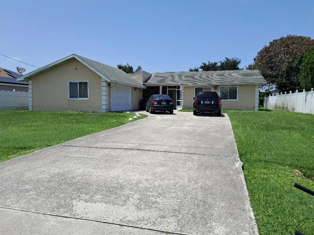 441 SW Todd Avenue, Port St. Lucie FL 34983 photo 5