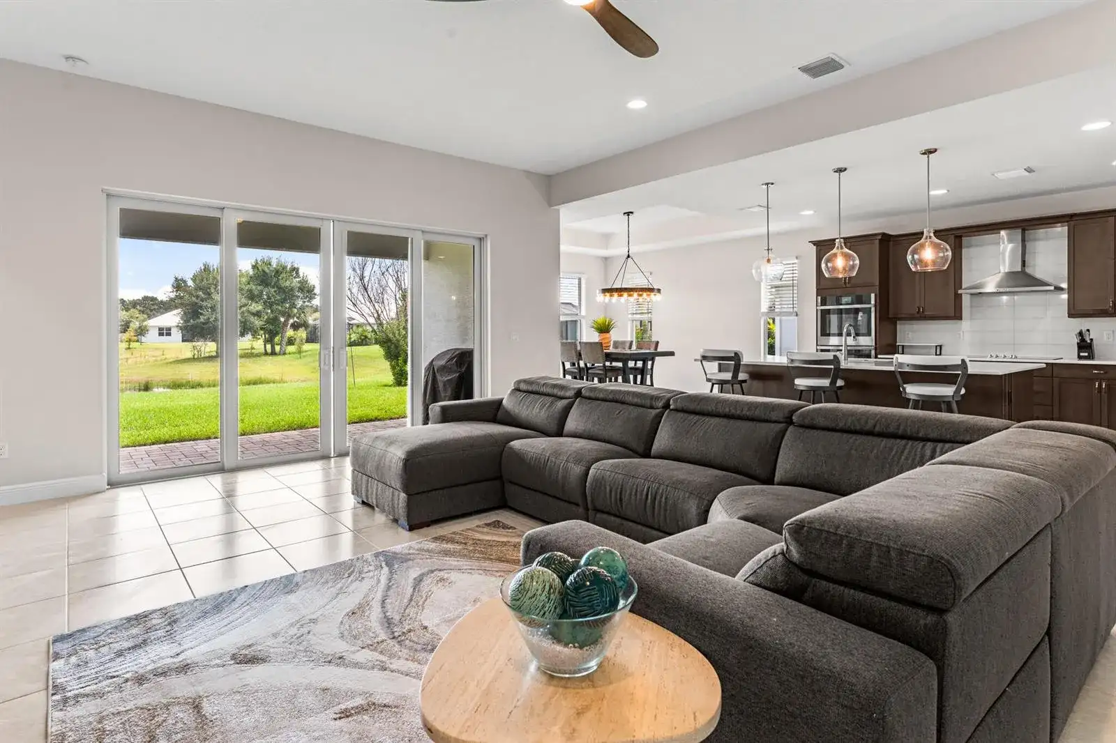 5595 Arabella Lane, Vero Beach FL 32967 photo 2