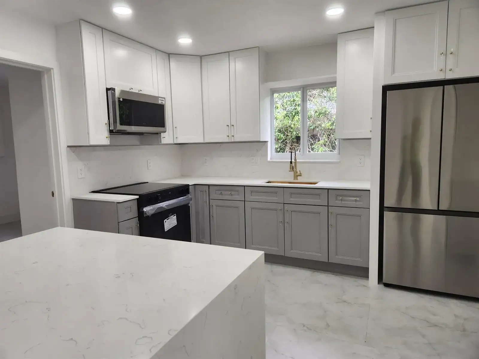 401 SE 1st Avenue, Pompano Beach FL 33060 photo 3
