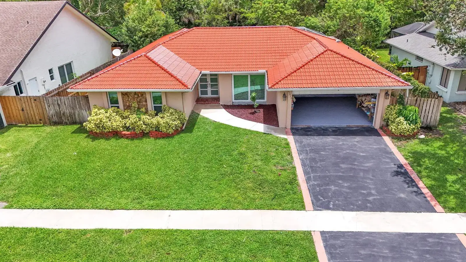 21452 Woodchuck Lane, Boca Raton FL 33428 photo 2