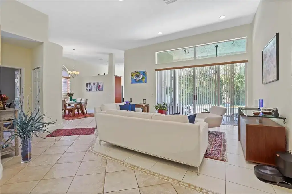 6421 NW 41st Street, Coral Springs FL 33067 photo 5