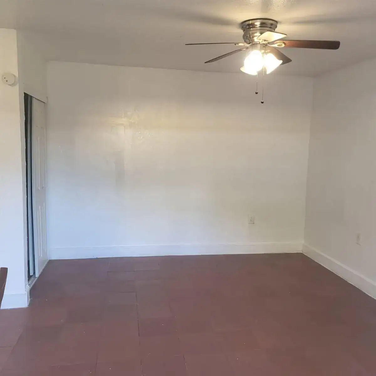 112 Newton Road, West Park FL 33023 photo 5