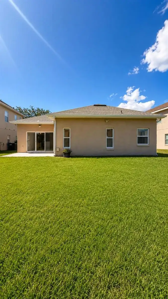 1448 Derby Glen Drive, Orlando FL 32837 photo 2