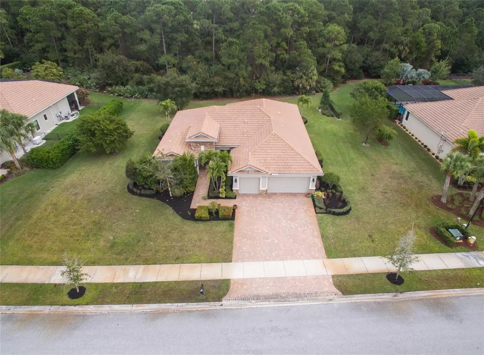 3477 SW Westover Court, Palm City FL 34990 photo 4