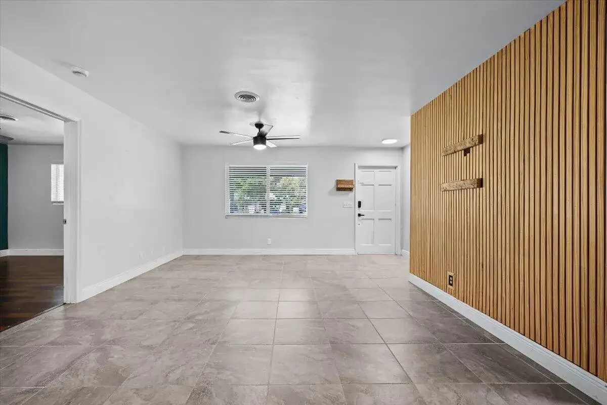 3130 Capri Road, Palm Beach Gardens FL 33410 photo 2